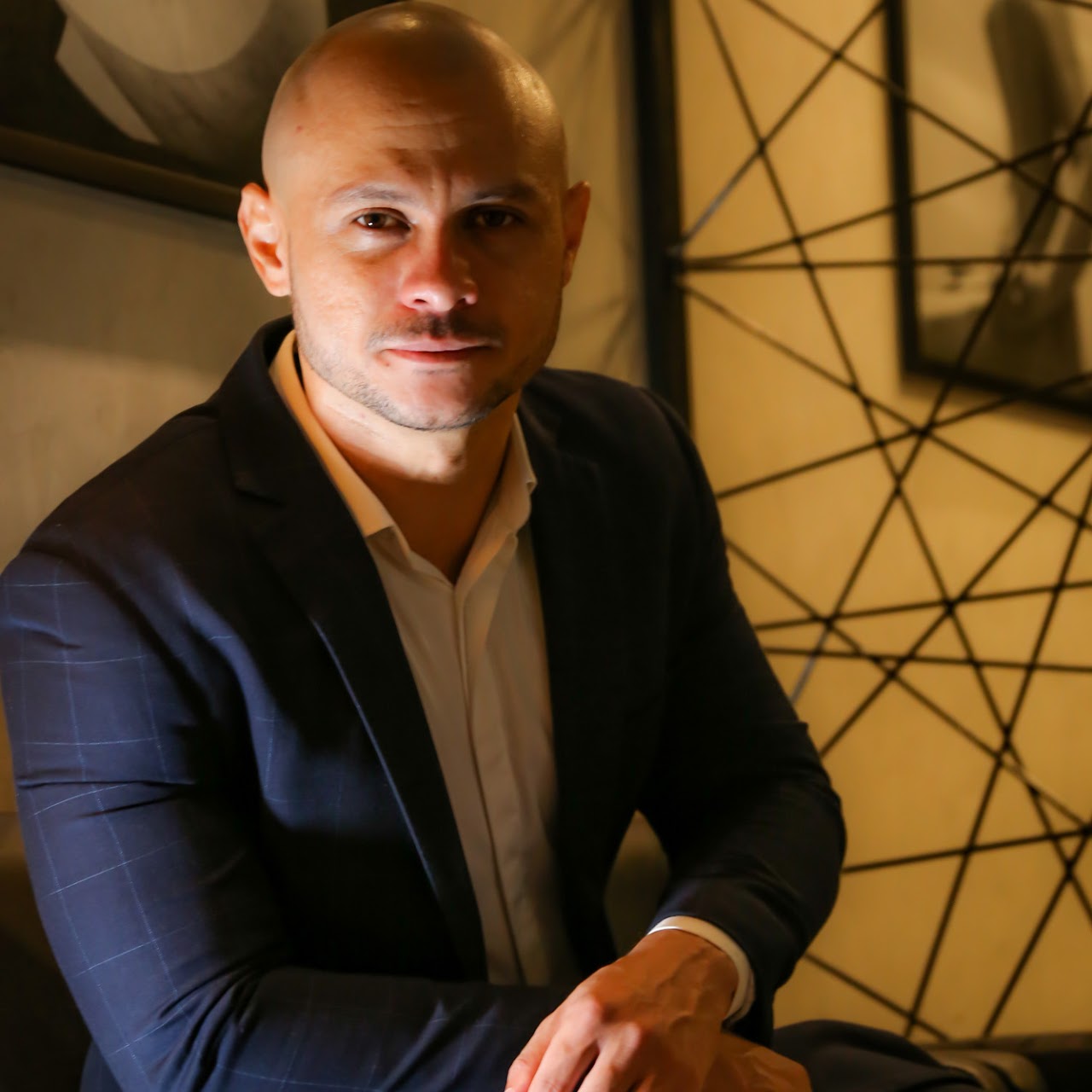 Dr. Emílison Alencar